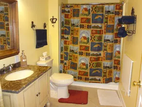 Aspen Suite: Cozy NC Mountain & Riverside Cabin Suite @ Roaring River Vineyards - Image 2