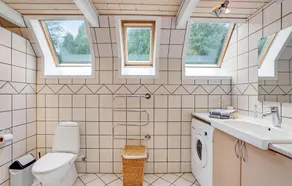 Two Bedroom Holiday Home In Tarm - Image 2