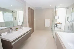 Stunning Beachfront Condo in Punta Cana - Image 4