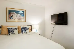 2 Bedroom Condo Only 1 Block to UCB - Image 3