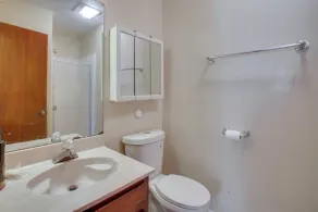 2 Mi to Lake! Townhome w/ Pool Access in Kenner - Image 5