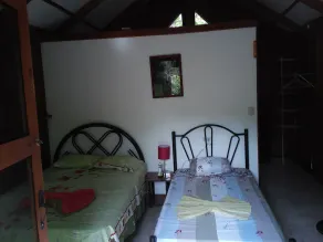 El Tucan Cabin with mountain view - Image 2