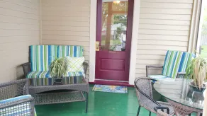 RARE FIND! Guest House in downtown Village of Put-in-Bay! - Image 5