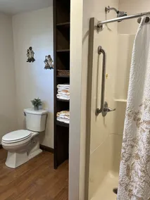 Patten Place - Close to everything in Oneonta - clean, updated private home. - Image 4