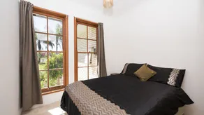 1 Redbank- Self contained house near a Golf Course - Image 5