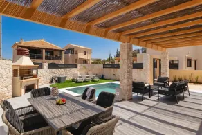 Luxury Unique Villas - Image 4