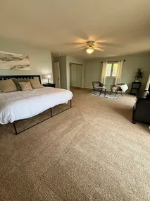 Limited summer dates Lakefront sandy beach, sunroom, sauna, game room, kayaks! - Image 4