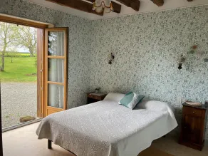 House in the countryside - Image 5