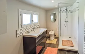 Stunning home in Saint Ouen les Vignes - Image 2