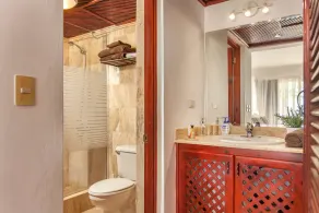 Apartment on fantastic beach!!! - Image 2