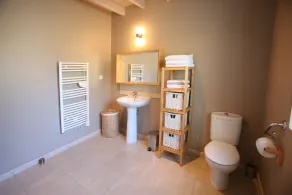 Bonita casa de pueblo - Image 3