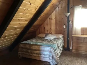 Looking to get away this fall?  Come enjoy the Lake House! - Image 4