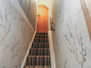 2 Strand Cottages - Image 2