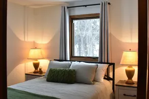 Can't beat homey ski retreat adjacent to Afton Alps and scenic Afton State Park. - Image 5