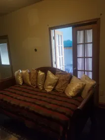 Large Group Home - Image 4