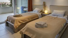 LUXURY APARTMENT | SIDE | CLOSE TO SEA | JACCUZI ON TERRACE | CHILD FRIENDLY | - Image 2