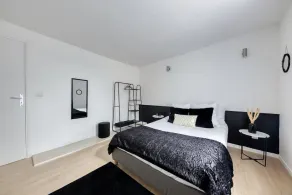 Le Ying & Le Yang Triplex, 4 minutes from the train station 🚊 - Image 3