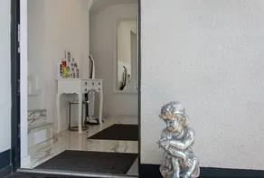 Villa di lusso di nuova costruzione con giardino, terrazza, aria condizionata e Wi-Fi - Image 2