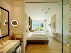 Double room 'Casanova' B&B - Amerika-Holzer Hotel Resort - Image 4