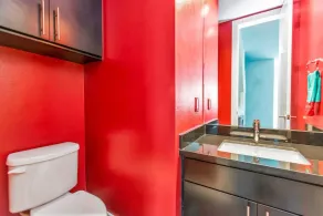 EaDo w/ Rooftop Bar | City Views | Private Jacuzzi - Image 3