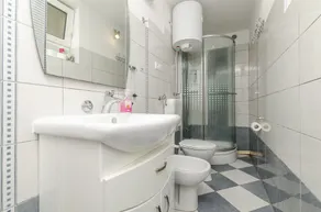 Apartments Bilo - Image 2