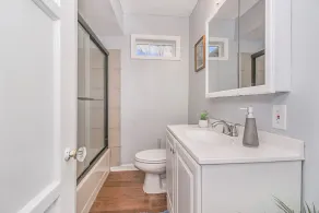 NICE New Kitchen, King Bed, Fenced Yard, 2 baths, Close to Airport & Downtown - Image 5