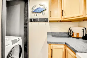 Oceanfront condo with pool, grill, central AC, washer/dryer, & snowbird friendly - Image 2