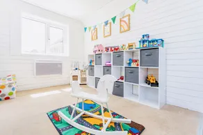 Sea salt Chalet- luxury sleeps 10 + playroom - Image 4