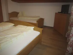 Studio apartment for up to 3 people - Image 4