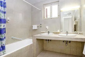 Elegant resortophold for 4 personer i Jelsa - Image 2