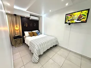 CARIBBEAN PARADISE 1 BEDROOM! Walk to the Beach. - Image 4