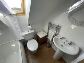 Luxury detached 'Kuschels Cottage' - set in countryside location with great view - Image 3