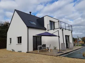 House 200 metres from the beach with jacuzzi - Image 5