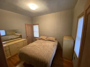 Private updated hunting lodge/farmhouse - Image 3