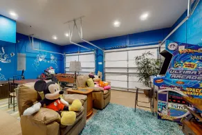 All-suite Retreat With Pool, Spa, Waterslides, Tennis - Near Dining & Disney - Image 2