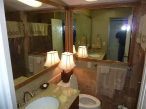 Affordable Luxury med Hot Tub, Öppen spis, Central Air / Heat, Wifi i höglandet! - Image 3