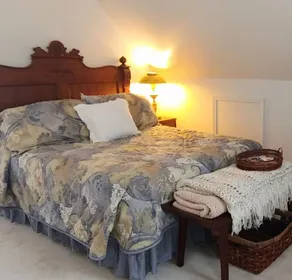 Couples retreat located near the New River Trail and river - Image 3