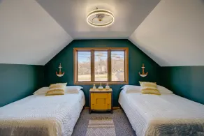 Madison Lakefront Oasis in the Heart of Madison - Central, Minutes to Downtown! - Image 4