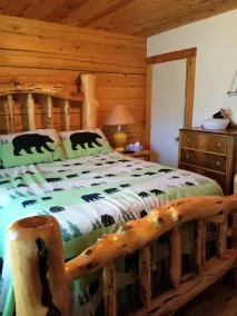 Cozy log cabin in the Alps of Arizona - Image 5