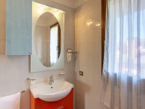 Albarella Family Villa with Private Pool and Garden - Image 5