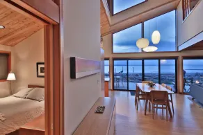 KINGFISHER BEACH HOUSE - WEST-FACING WATFRONT - SANDY BEACH - Image 5