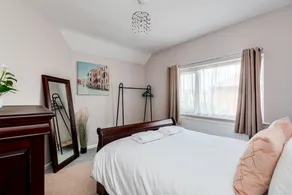 The Oxford Abode - 3-Bedroom House - large garden & free parking - Image 5