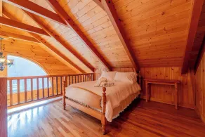 Spacious Waterfront Cabin on Claytor Lake - Image 2