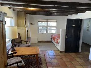 22 Room Adobe MANSION -- 6 master bedrooms, 6.5 bath, Spa and Sauna, Pro Range - Image 4