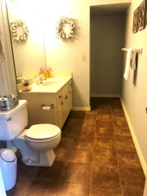 4 bedroom lake house at Pickwick - Image 3
