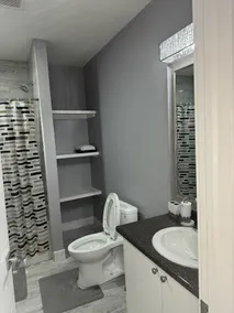 Cozy Luxury Home  Edmontom - Image 5