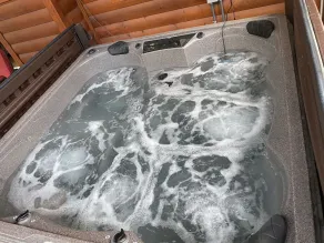 Cozy cabin w/ hot tub! Lake access w/ walk to pier - Image 3