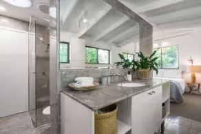Byron Bay Accom - Wategos Beach House 1/34 Brownell Drive - Image 3
