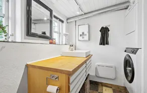 Stunning Home In Nørre Nebel - Image 2