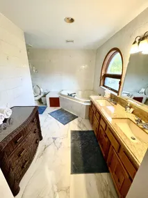 “Wunderschönes entspannendes Zuhause mit Meerblick von den Balkonen, mit Whirlpool und Pool” - Image 2